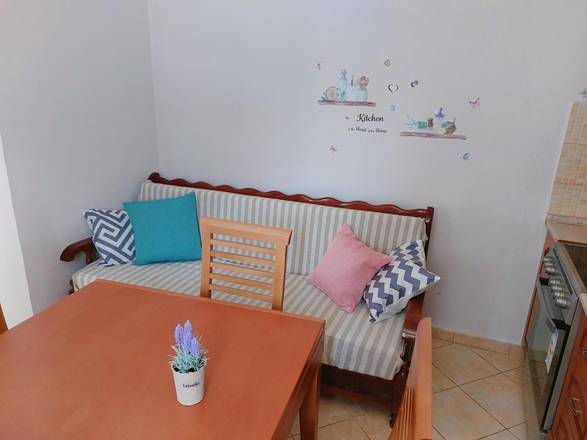 Orange Guest House Dhermi Exterior photo